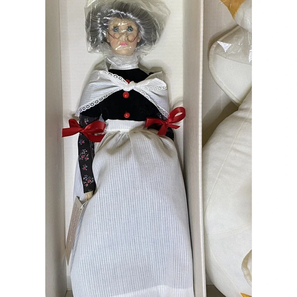 Suzanne Gibson 1982 Mother Goose Limited Edition Set Vintage Nursery Decor